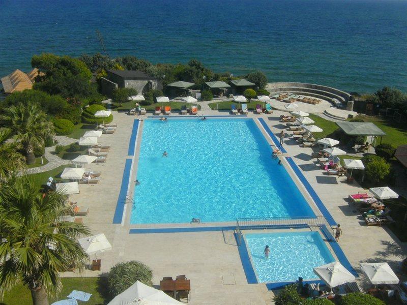 Babaylon Hotel Чесме Екстериор снимка