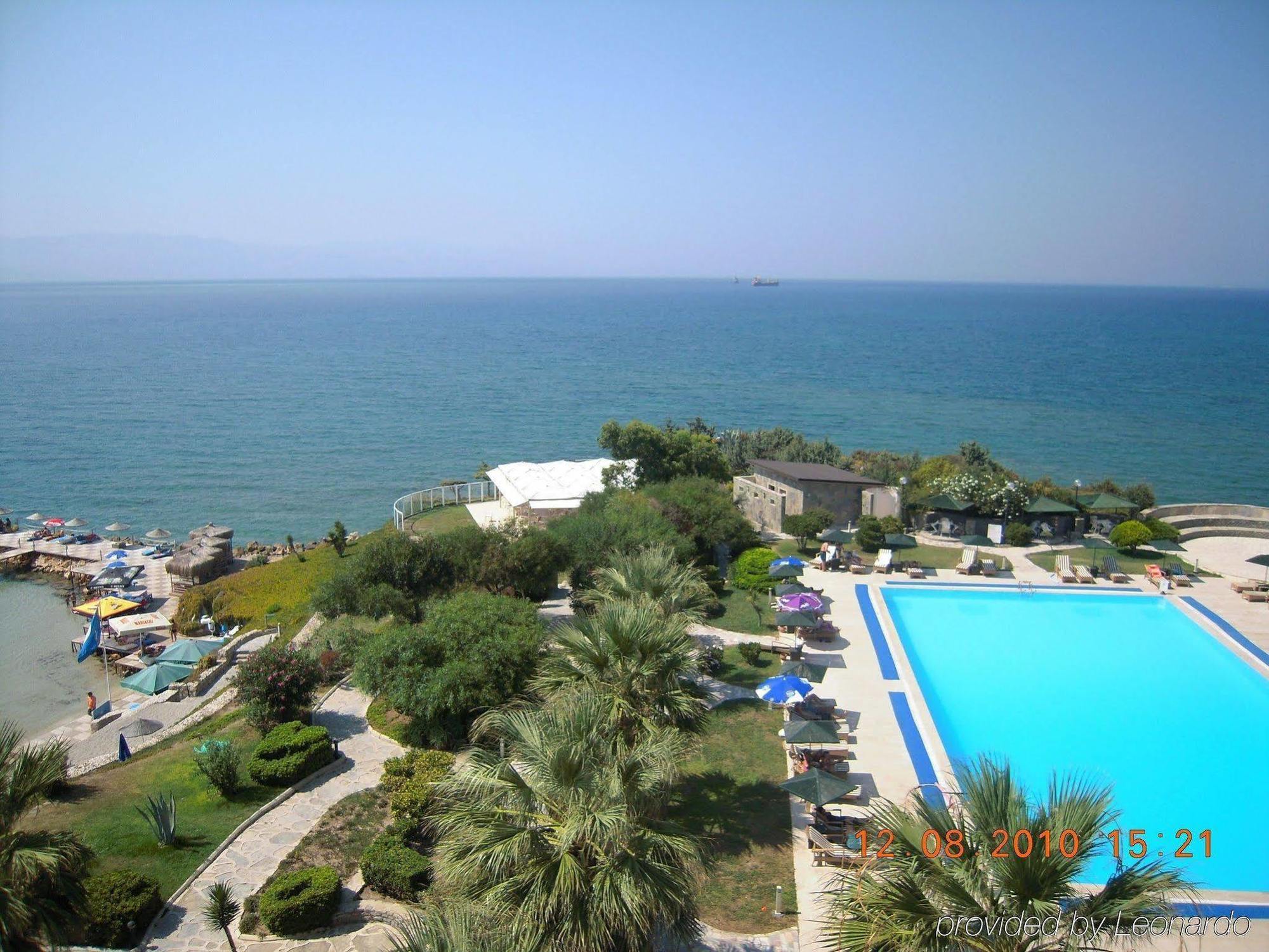 Babaylon Hotel Чесме Екстериор снимка