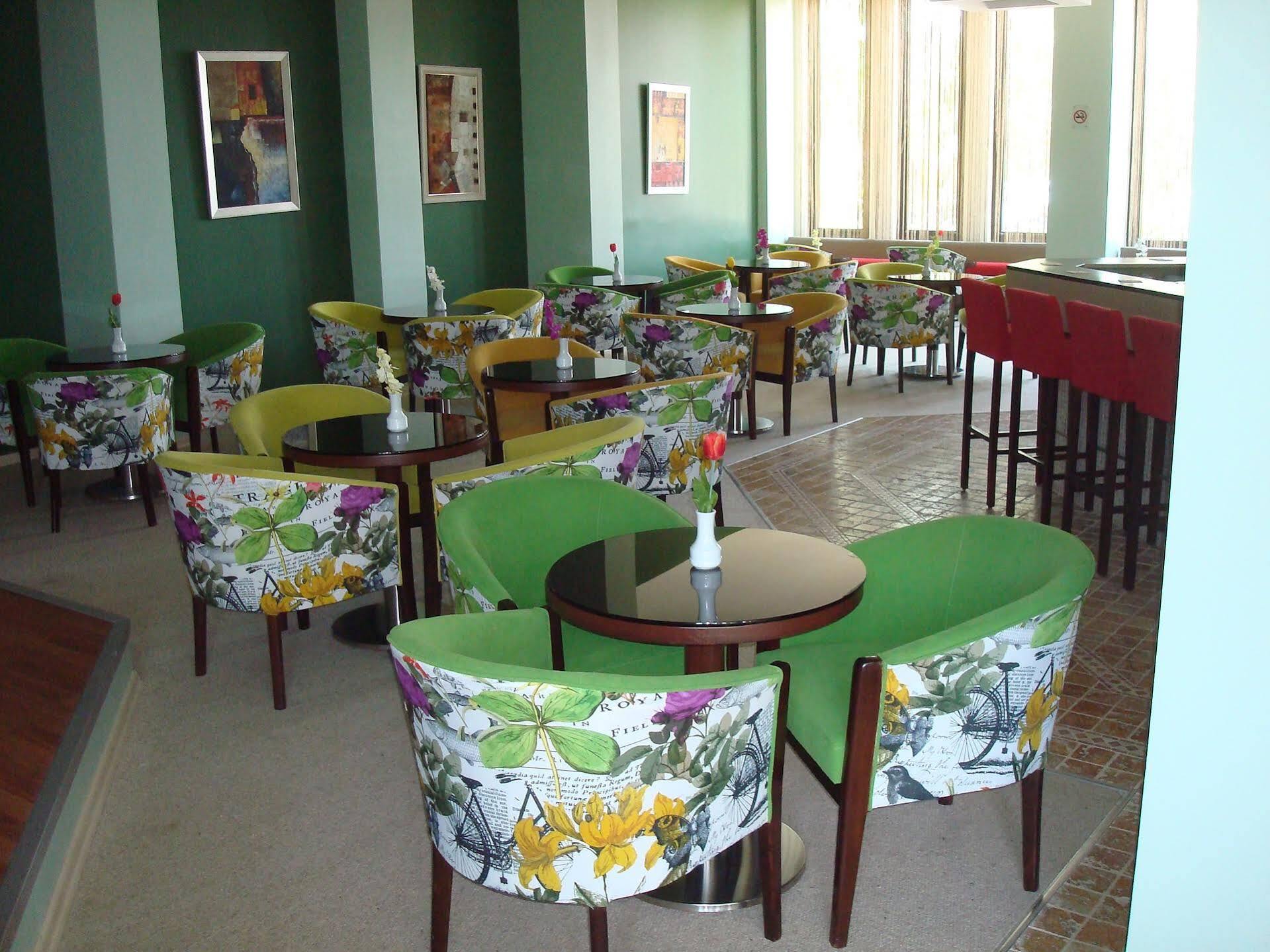 Babaylon Hotel Чесме Екстериор снимка